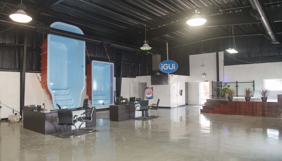 More Photos Of 21500 S Dixie Hwy, Miami Storefront Retail Office For Sale