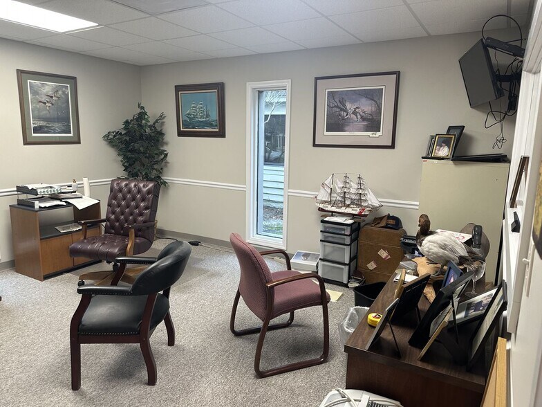 More Photos Of 4010 Oleander Dr, Wilmington Medical For Lease