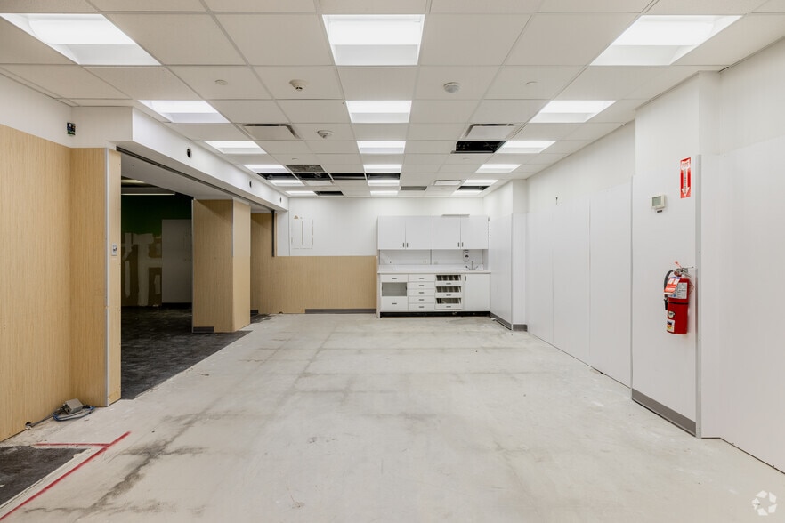 More Photos Of 300 E 23rd St, New York Apartments For Sale