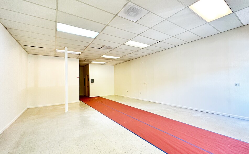 More Photos Of 37981 Niles, Fremont Freestanding For Lease