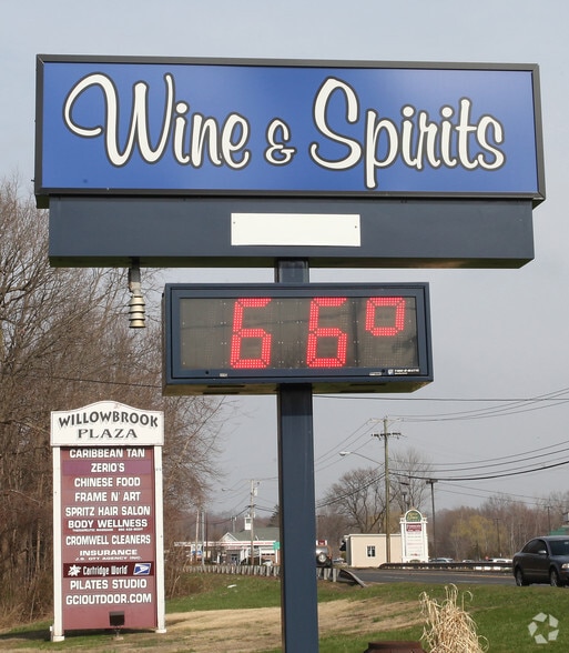 More Photos Of 2 Willowbrook Rd, Cromwell Unknown For Lease