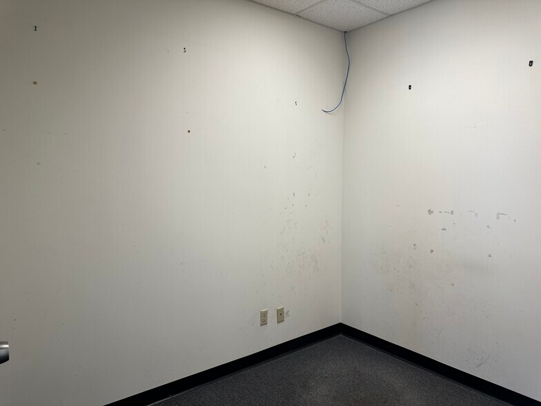 More Photos Of 610 National St, Memphis Freestanding For Lease