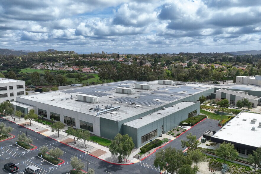 More Photos Of 16399 W Bernardo Dr, San Diego Research And Development For Lease