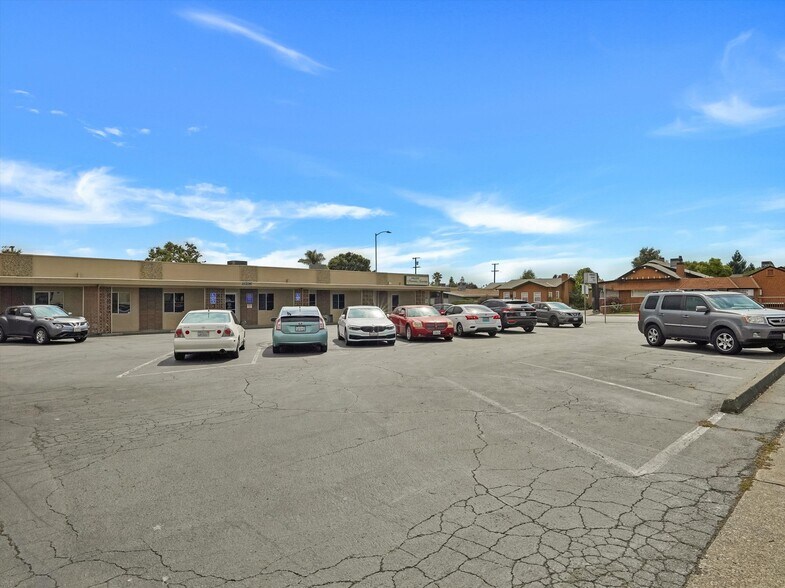 More Photos Of 840 Tuolumne St, Vallejo Storefront Retail Office For Sale