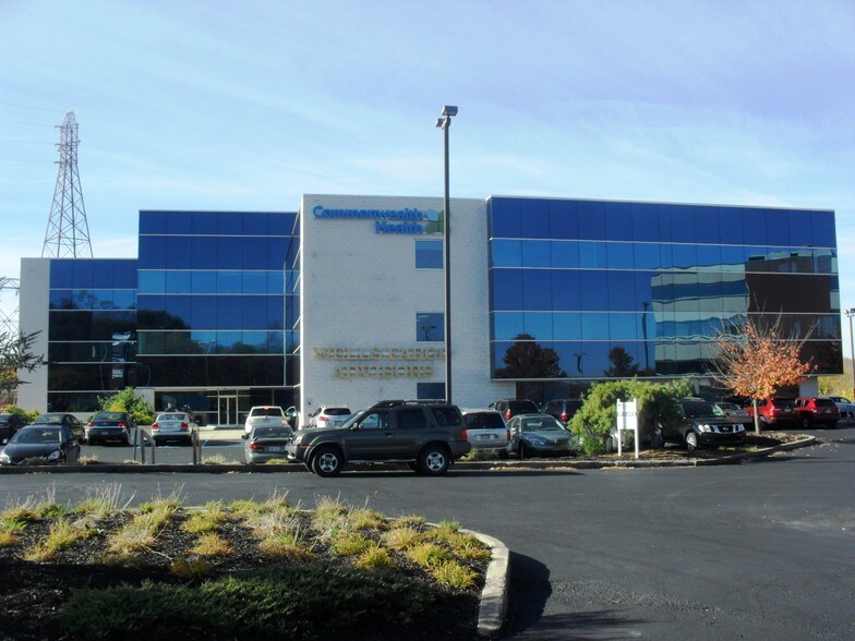 More Photos Of 670 S River St, Plains Medical For Lease