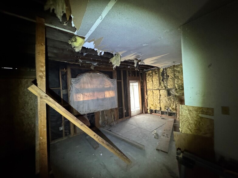 More Photos Of 20 Main St, Isleton Hospitality For Sale