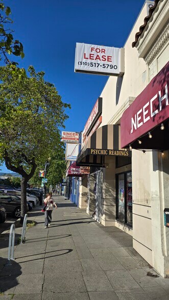 More Photos Of 3242 Grand Ave, Oakland Storefront For Lease