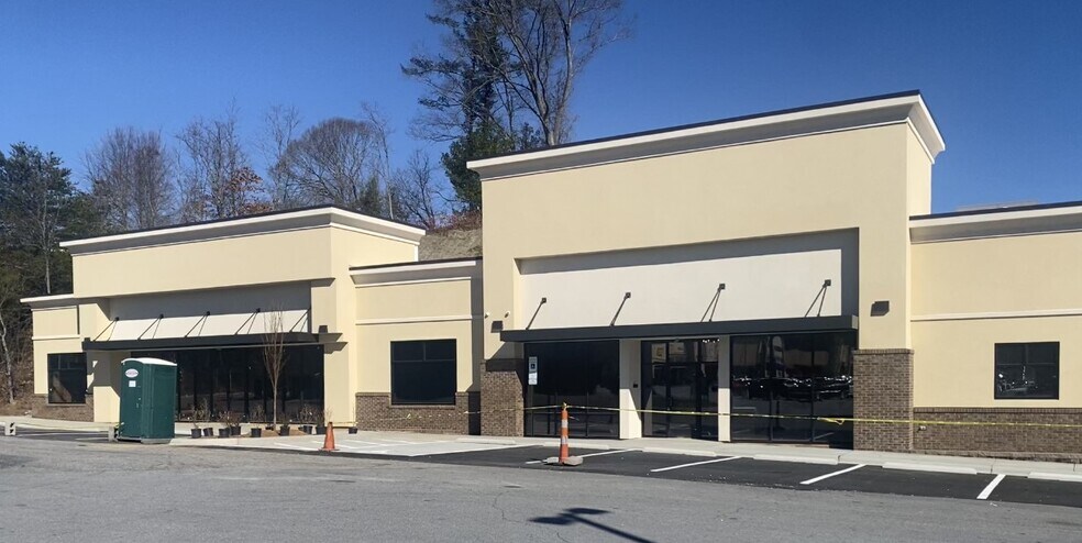 More Photos Of 91 Marketplace Ln, Candler Freestanding For Lease