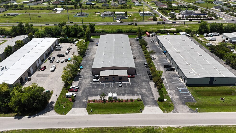 Primary Photo Of 830 NE 24th Ln, Cape Coral Warehouse For Lease