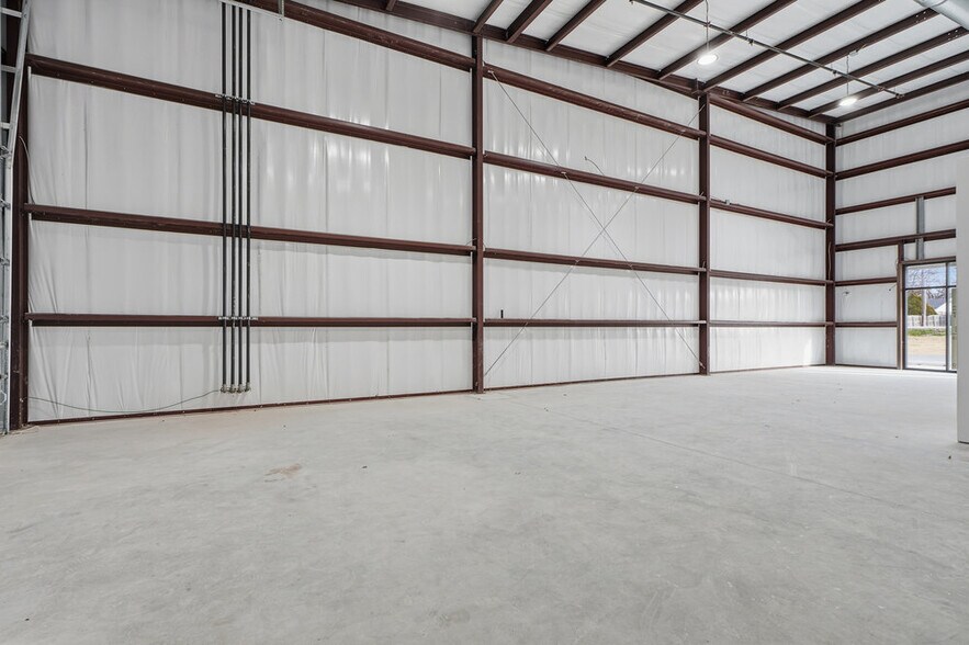 More Photos Of 2251 88 hwy, Claremore Storefront For Sale
