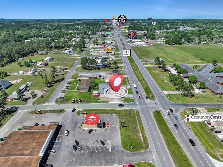 More Photos Of 1220 Highway 124, Winnie Service Station For Sale