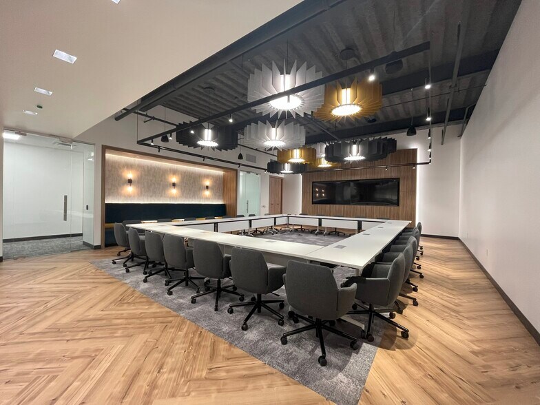 More Photos Of 58 S River Dr, Tempe Office For Lease