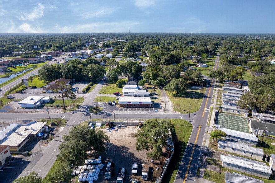 More Photos Of 38010 15th Ave, Zephyrhills Freestanding For Sale
