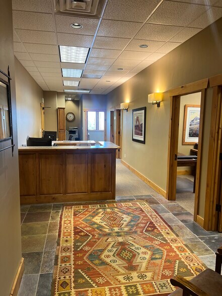 More Photos Of 4252 Highland Dr, Salt Lake City Medical For Sale