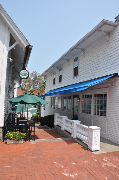 More Photos Of 64R Main St, New Canaan Office For Lease