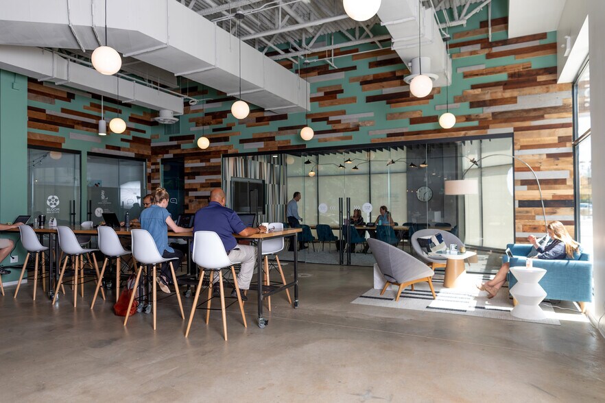 More Photos Of 2400 Old Brick Rd, Glen Allen Coworking Space