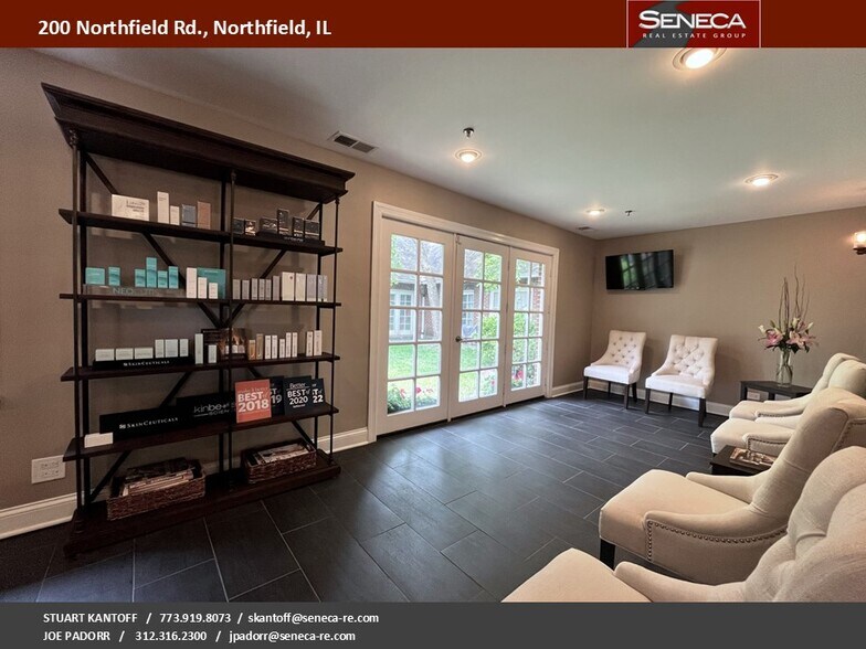 More Photos Of 200 Northfield Rd, Northfield Medical For Sale