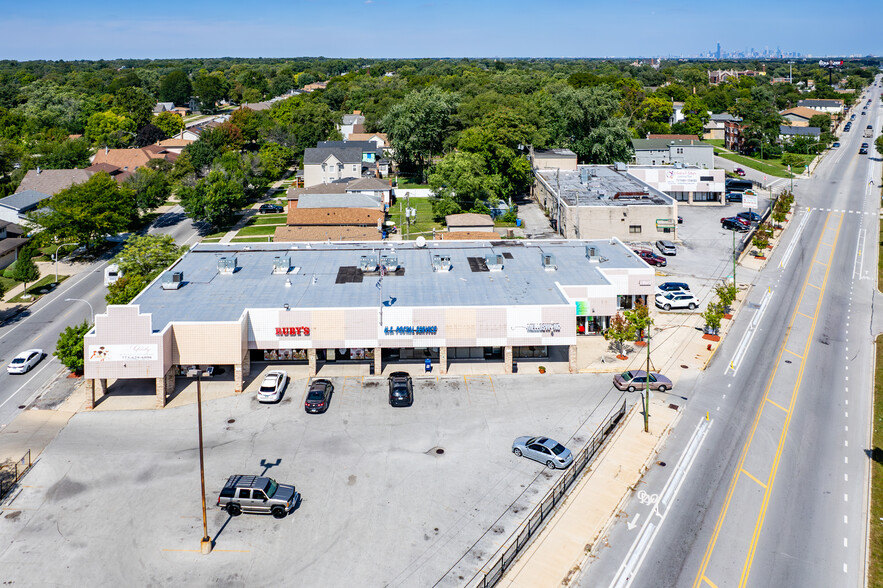 Primary Photo Of 10200-10244 S Vincennes Ave, Chicago Storefront For Sale