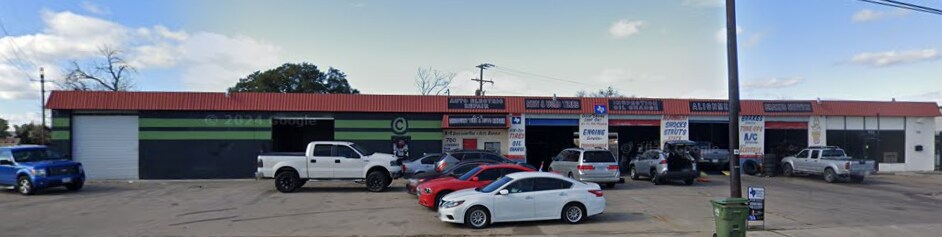 Primary Photo Of 700 S Cherry Ln, Fort Worth Auto Repair For Sale