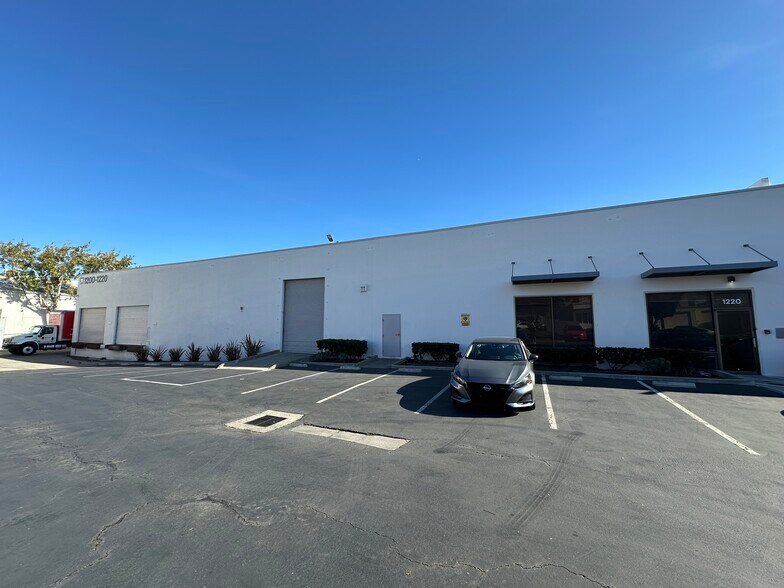 Primary Photo Of 1220 San Mateo Ave, South San Francisco Warehouse For Lease