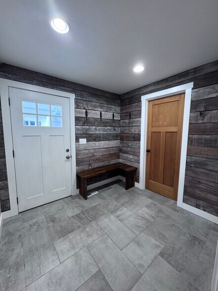 More Photos Of 1505 NW 10th Ave, Camas Multifamily For Sale