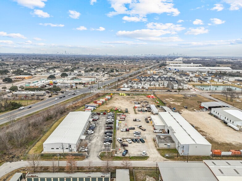 More Photos Of 150 Carrie St, Houston Manufacturing For Sale