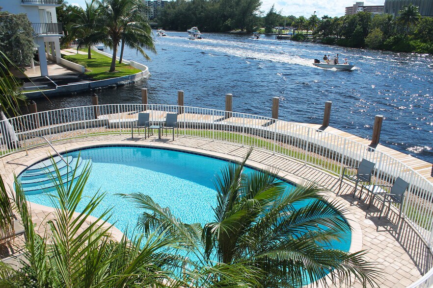 More Photos Of 1705 N Riverside Dr, Pompano Beach Apartments For Sale