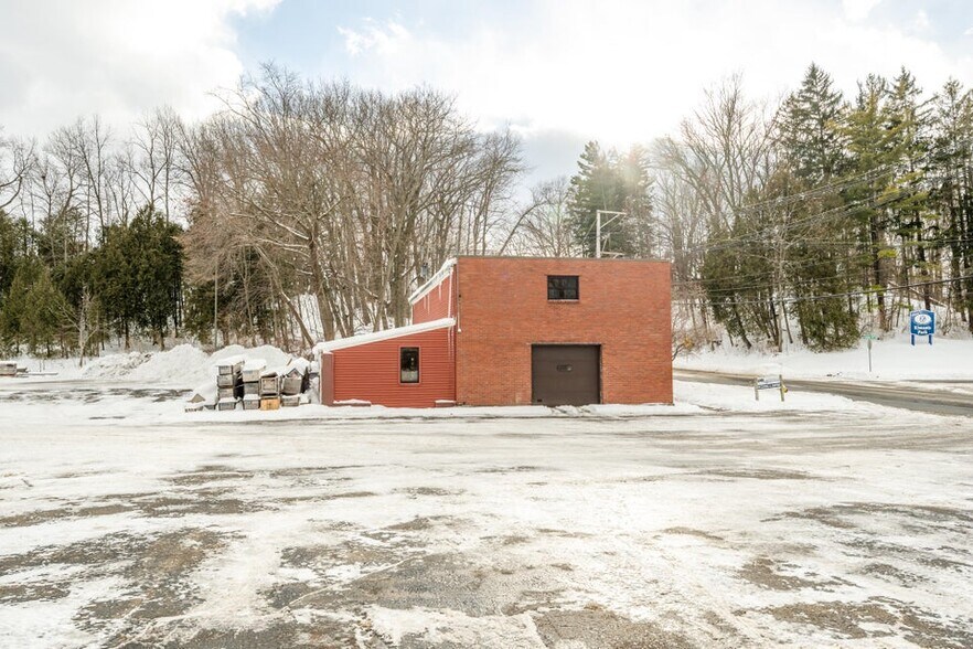 More Photos Of 521 Langley Ave, Saint Joseph Industrial For Sale