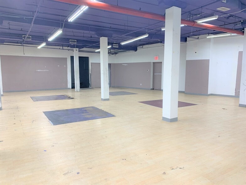 More Photos Of 2184 McDonald Ave, Brooklyn Storefront For Lease