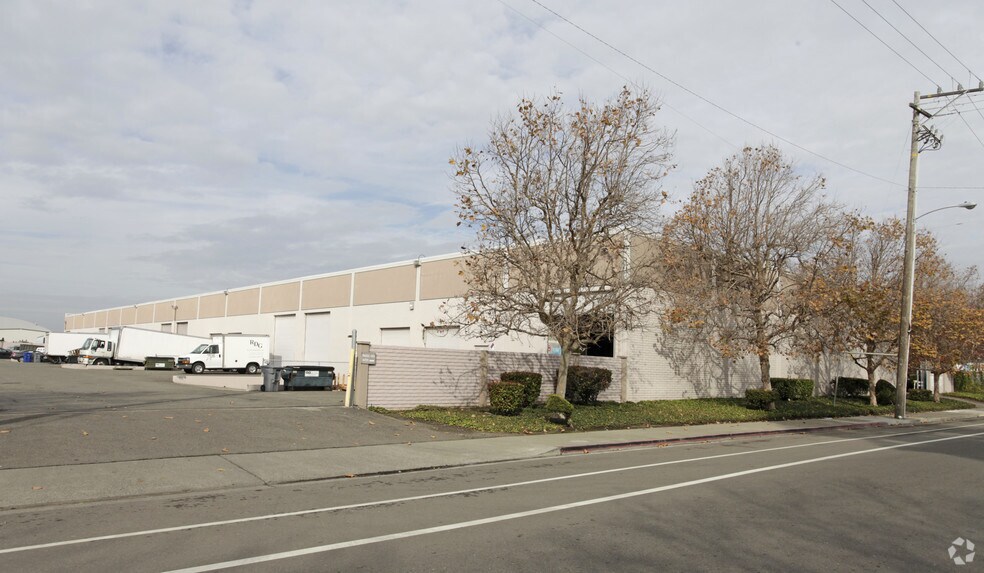Primary Photo Of 2100-2114 Adams Ave, San Leandro Warehouse For Lease