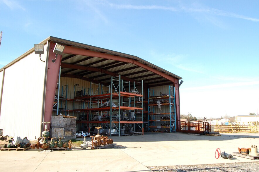 More Photos Of 3245 Stagecoach Rd, Keithville Warehouse For Sale