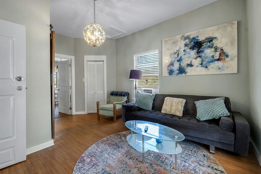 More Photos Of , Quincy Unknown For Sale