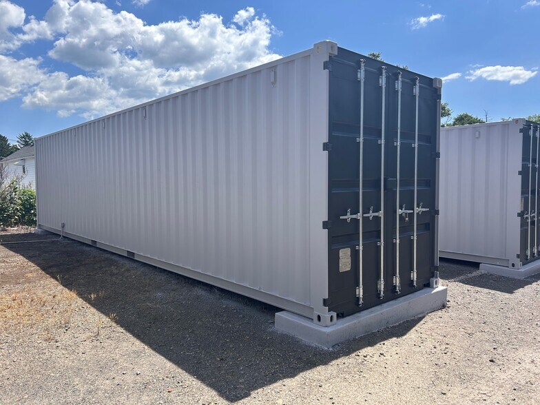 More Photos Of 99 Parry St, Luzerne Warehouse For Lease