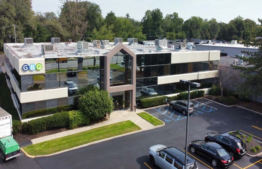 More Photos Of 5580 Monroe St, Sylvania Office For Sale