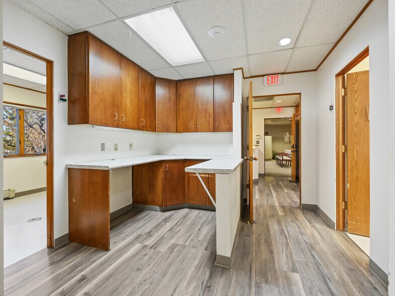 More Photos Of 2530 N 8th St, Grand Junction Medical For Sale