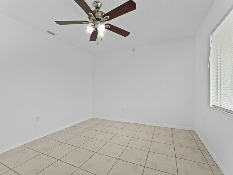 More Photos Of , Saint Petersburg Unknown For Sale