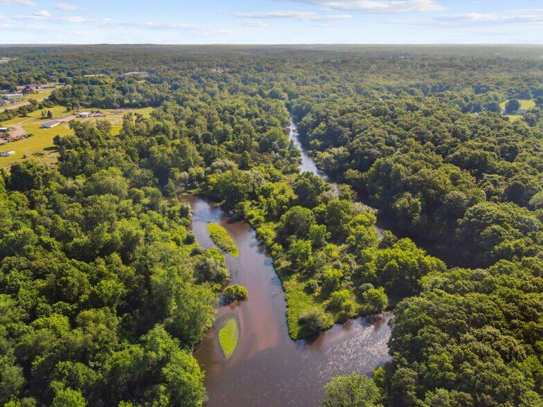 More Photos Of 1770 Columbia Ave, Battle Creek Land For Sale