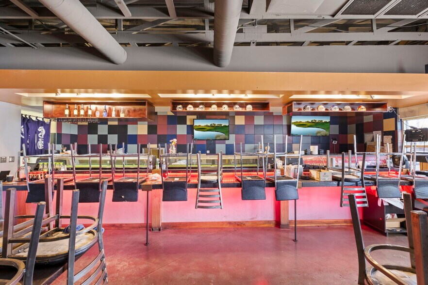 More Photos Of 1120 N Dobson Rd, Mesa Restaurant For Sale
