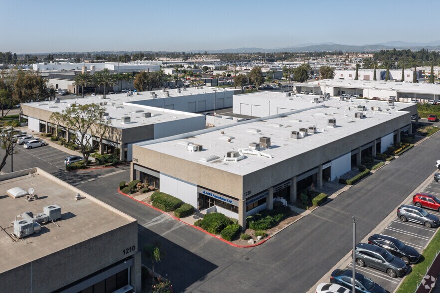 More Photos Of 1230 N Jefferson St, Anaheim Light Distribution For Sale