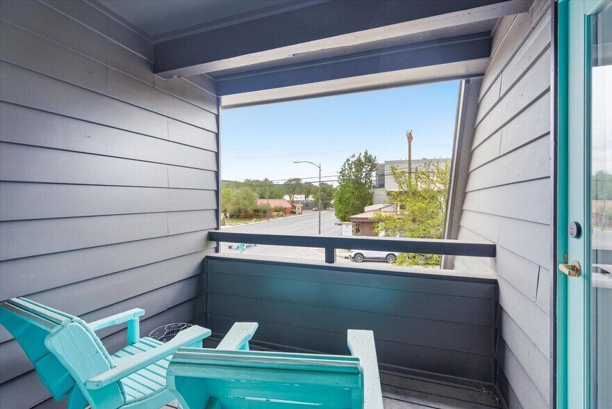 More Photos Of 2901 Main Ave, Durango Office For Sale