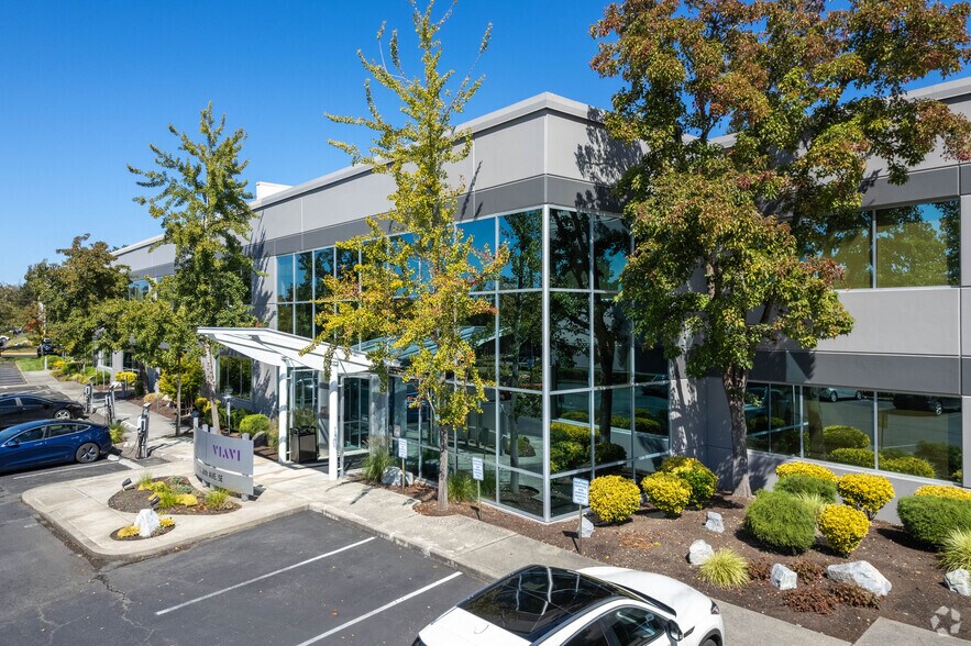 More Photos Of 2525 223rd St SE, Bothell Unknown For Lease