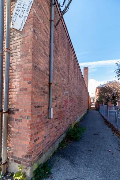 More Photos Of 36 Liberty St, Bath Storefront Retail Office For Sale