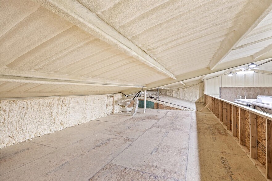 More Photos Of 7703 Prairie Creek Ln, Tolar Contractor Storage Yard For Sale