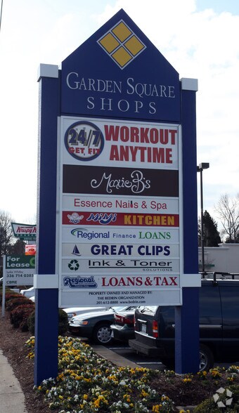 More Photos Of 2401-2403 Battleground Ave, Greensboro General Retail For Lease