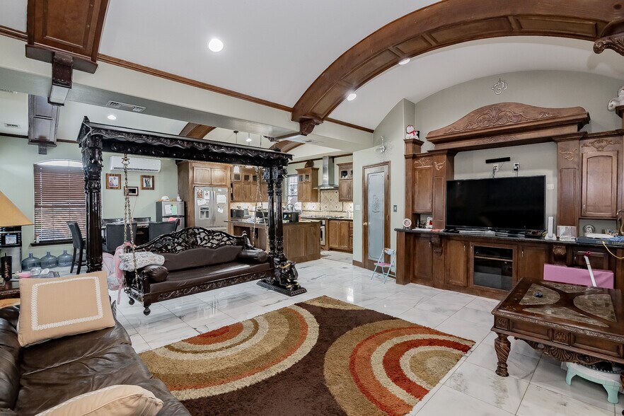 More Photos Of 3005 Houston Hwy, Victoria Hotel For Sale