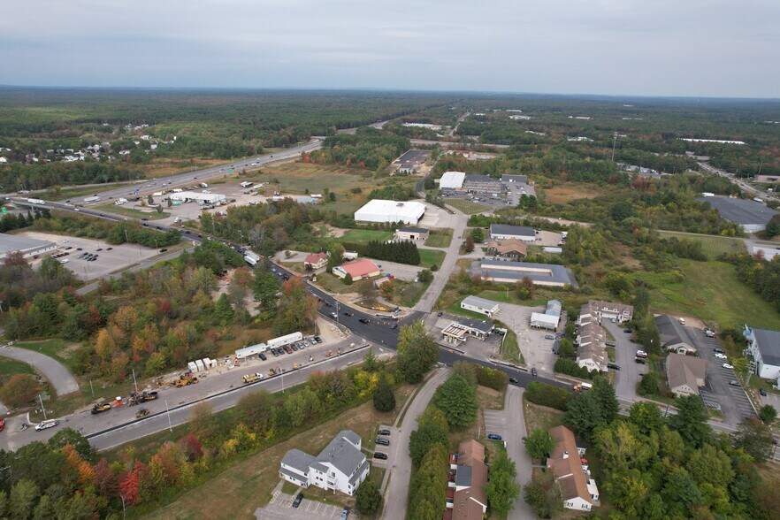 More Photos Of 15 Lund Rd, Saco Light Manufacturing For Lease