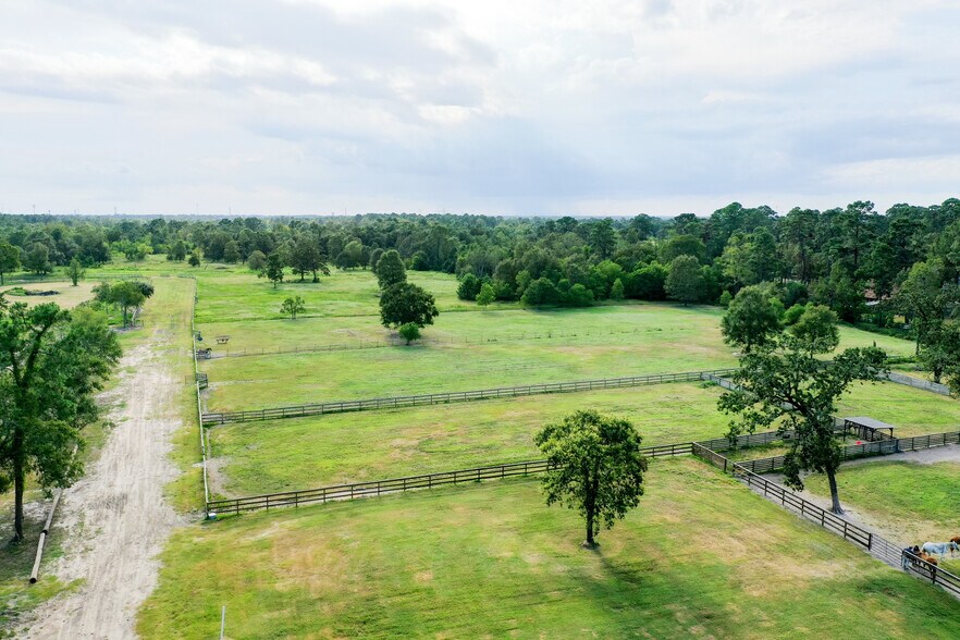 More Photos Of 19323 Belleau Wood Dr, Humble Flex For Sale