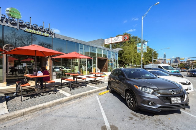 More Photos Of 1400 S Congress Ave, Austin Office For Lease