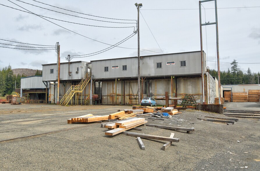More Photos Of 98 US Highway 101 Hwy, Hoquiam Lumberyard For Sale