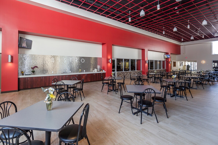 More Photos Of 265 33rd Ave, Columbus Hotel For Sale